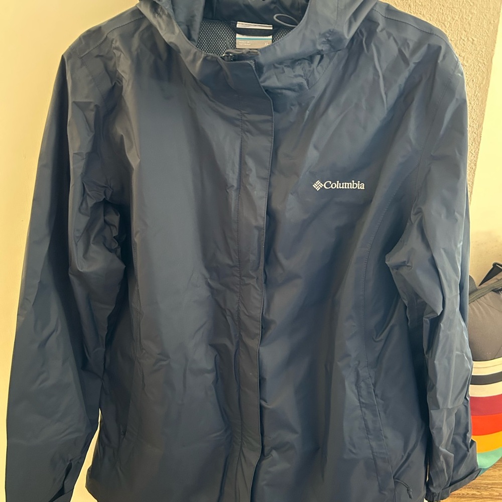 Columbia Navy Blue Hooded Jacket